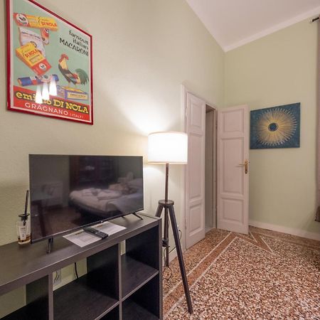 Lungarno Buozzi 7 Apartments Пиза Екстериор снимка